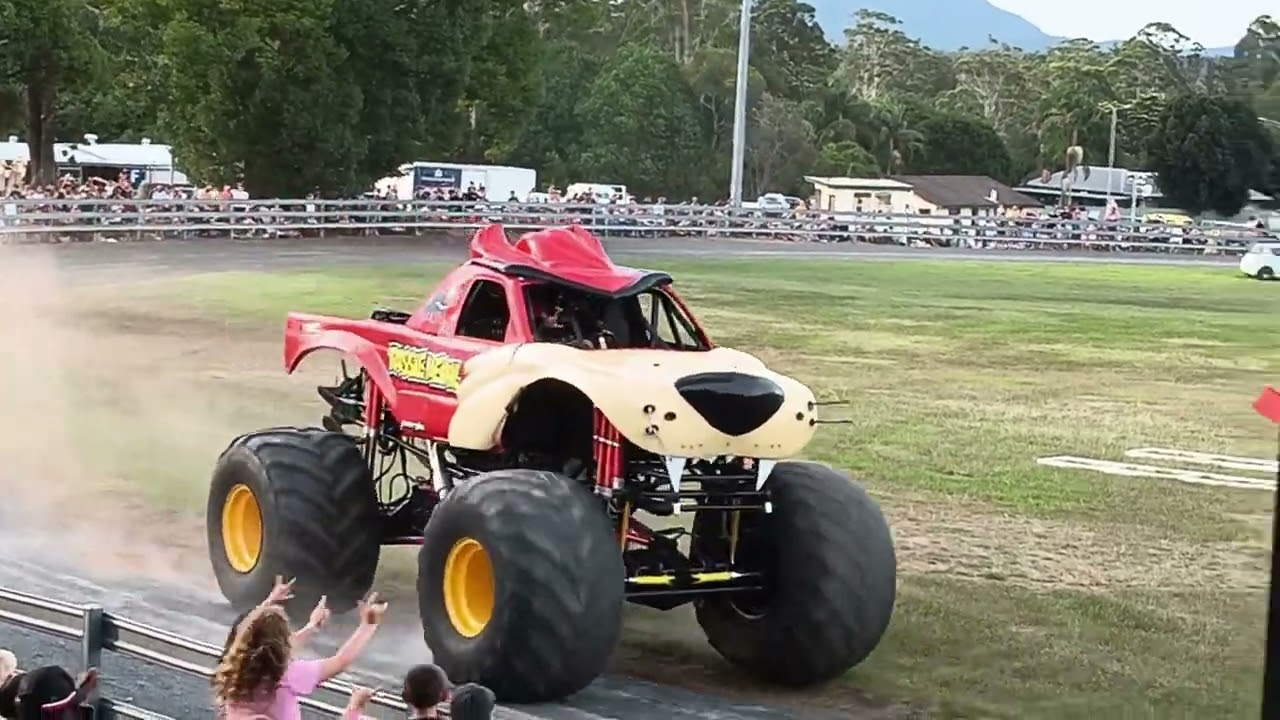 Wauchope Monster truck show