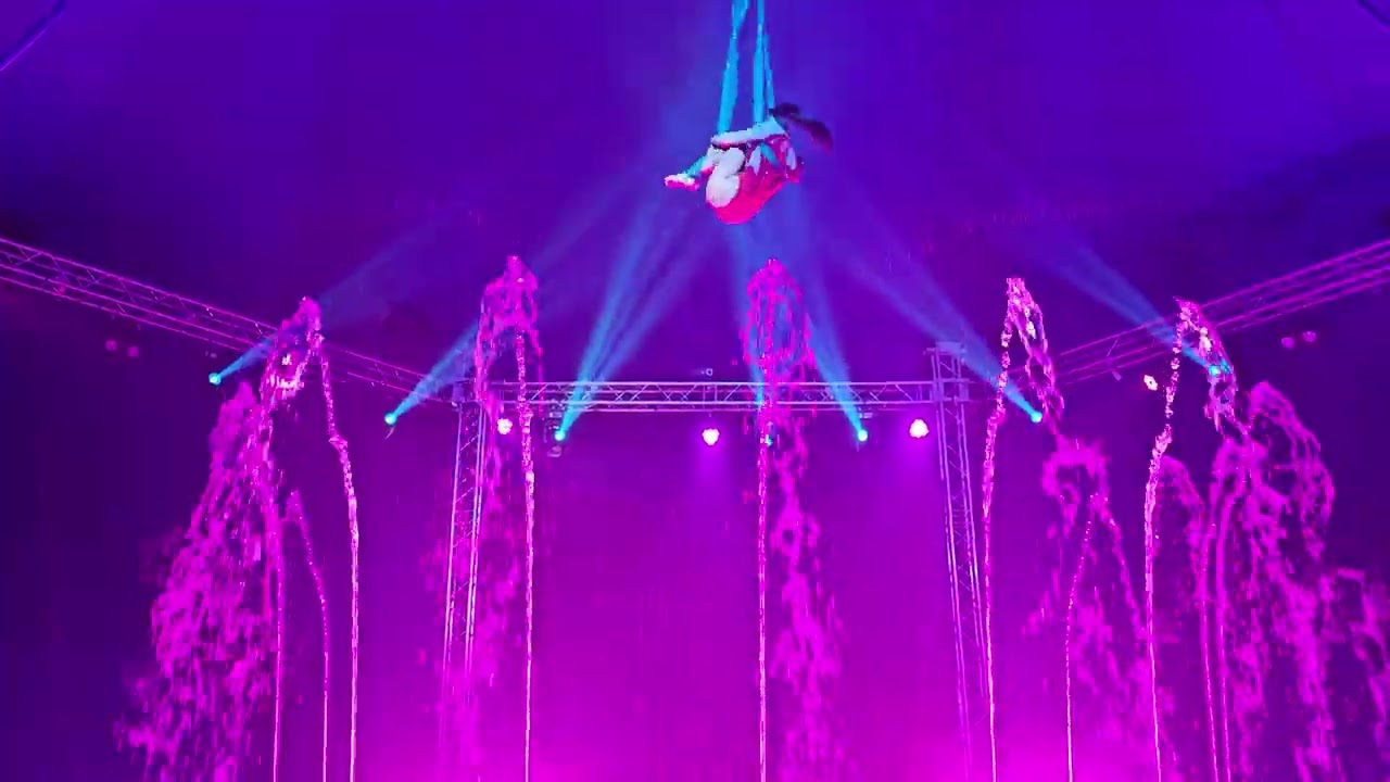 Imperial Show cyrk na wodzie Burlesque Płock 2023