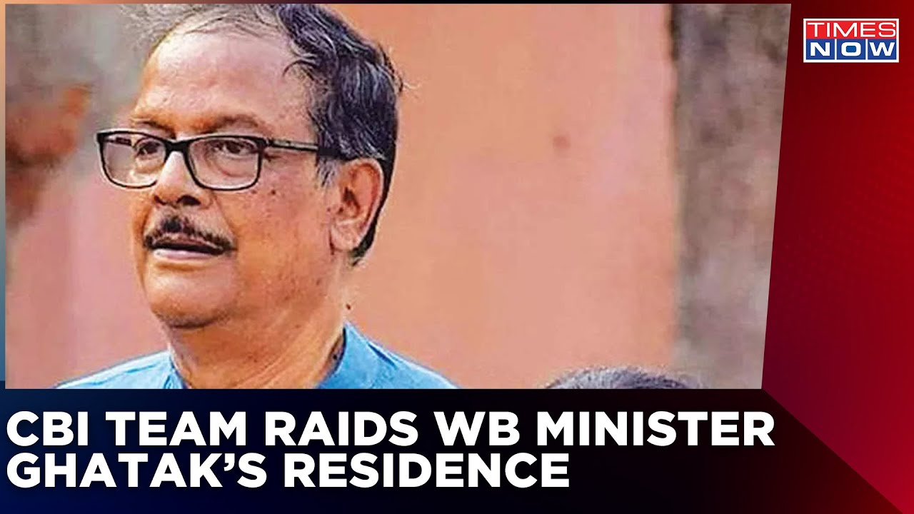 CBI Team Raids Residence Of Moloy Ghatak, Breaks Cupboards' Locks | West Bengal News | Latest News