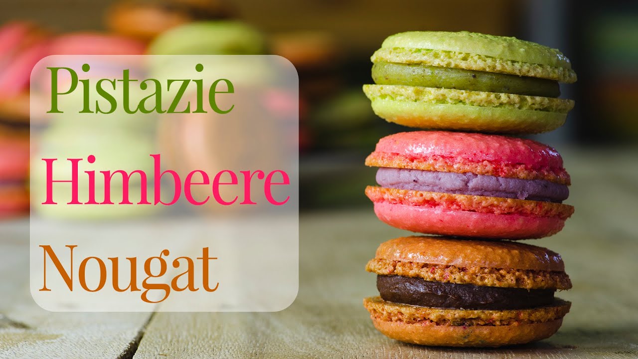 Ein Macaron drei Ganache Füllungen - Nougat, Himbeere und Pistazie