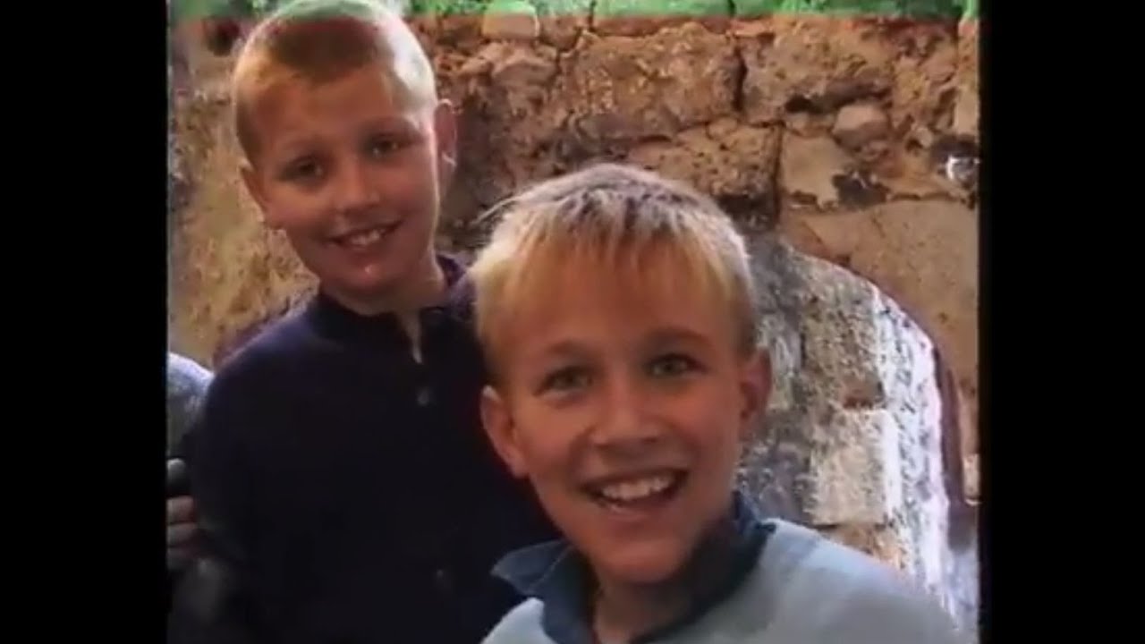 DJECA MOSTARA U RATU 1994.