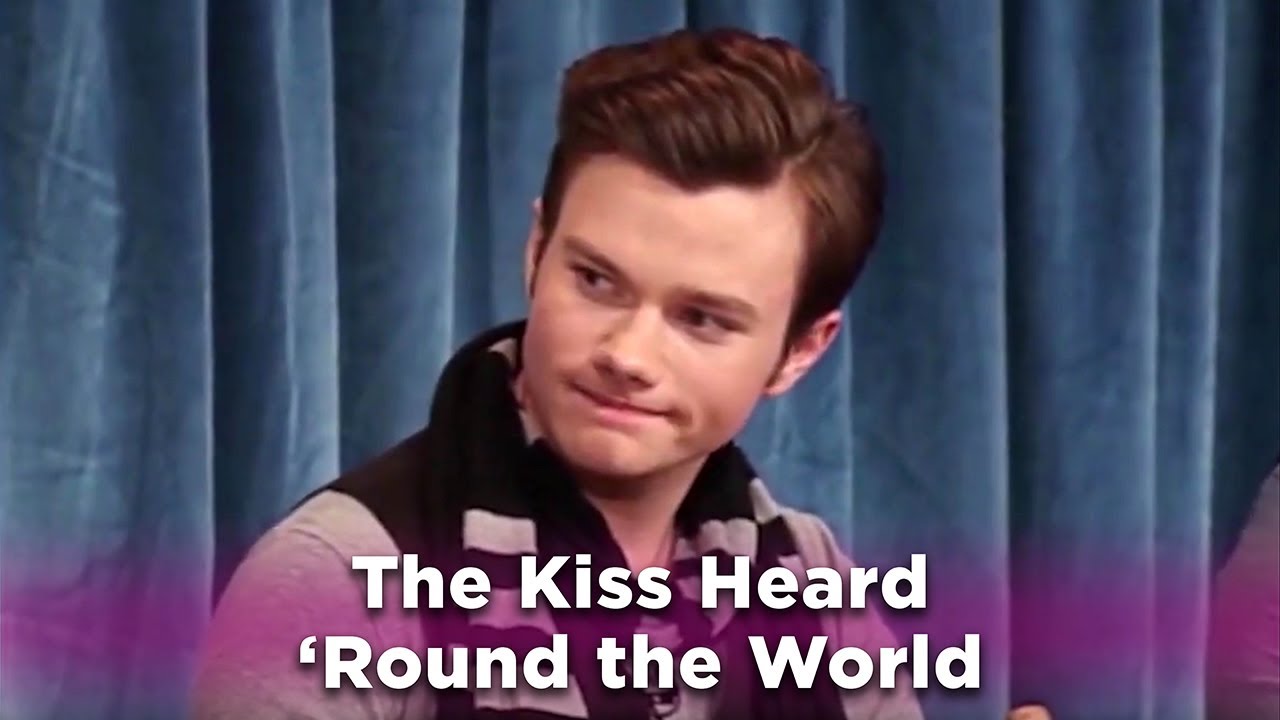 Glee - The Kiss Heard 'Round the World