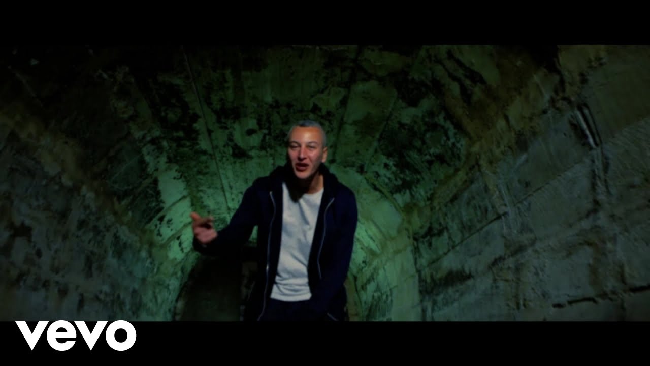 Syer B x Devlin - 