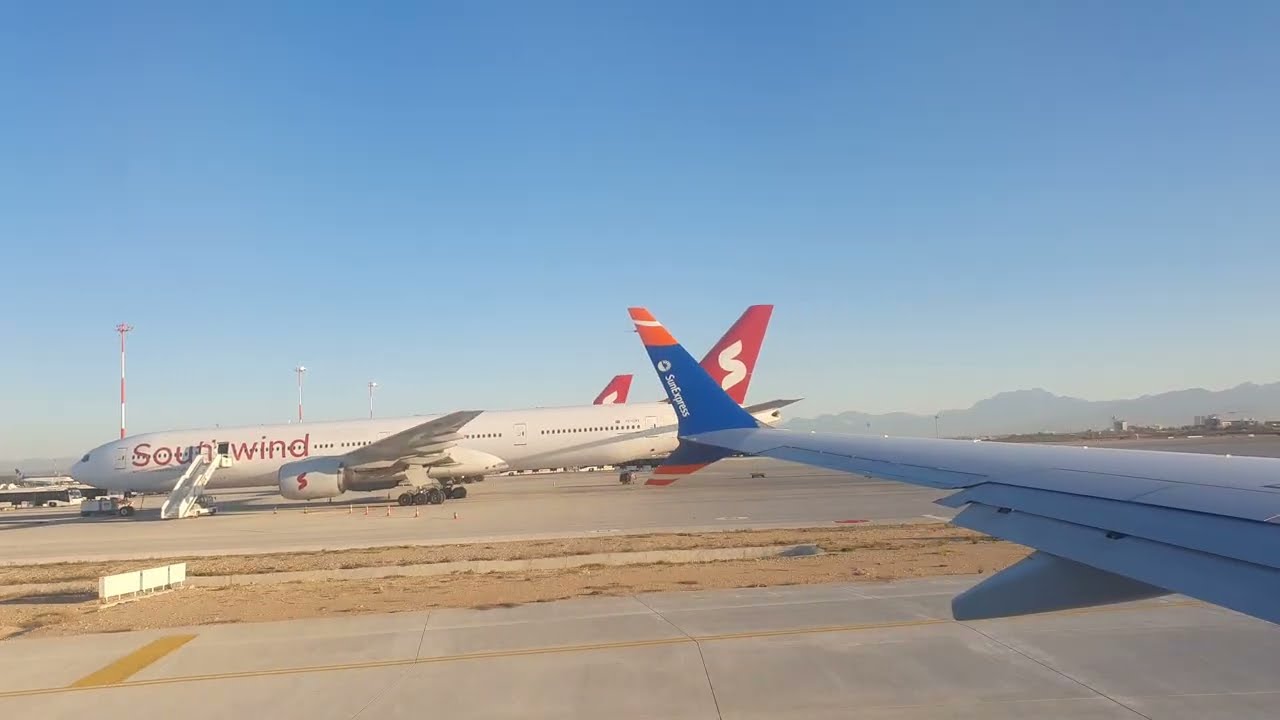 Start & Abflug am Flughafen Antalya (AYT) am 26.10.2024
