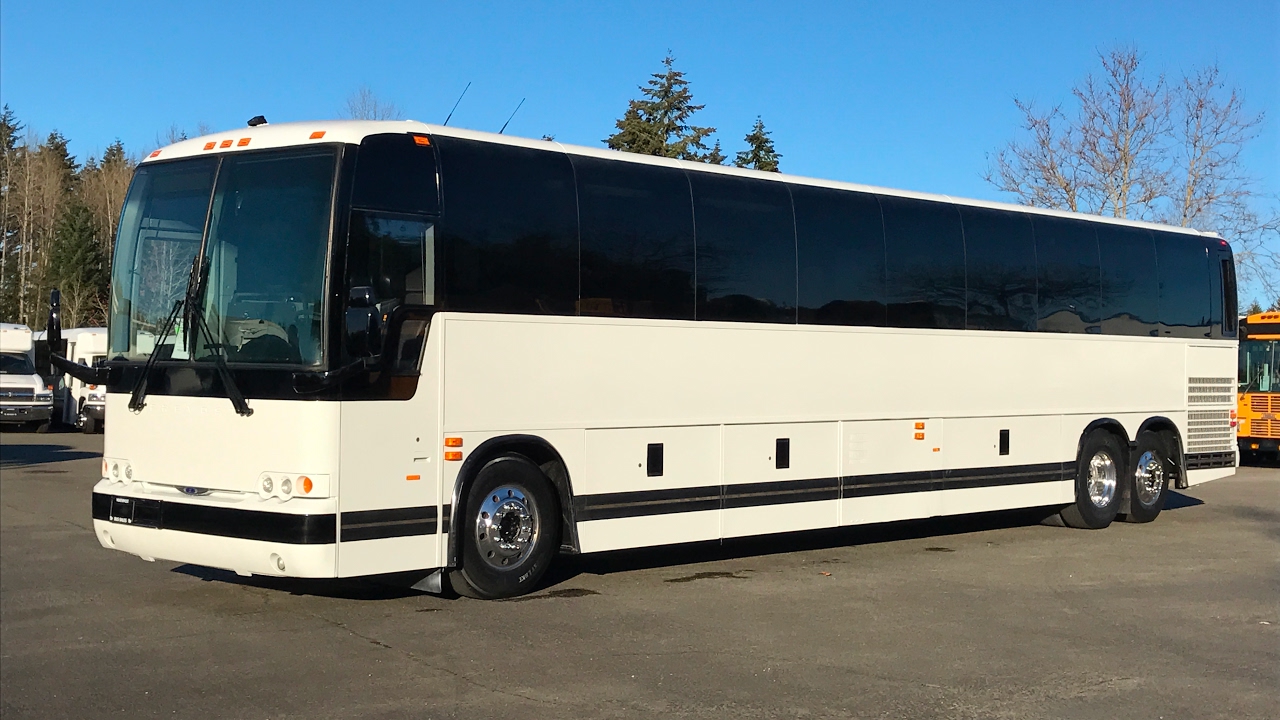 Northwest Bus Sales, Inc. - 2010 Prevost X3-45 - 44 Passenger Executive - C29871