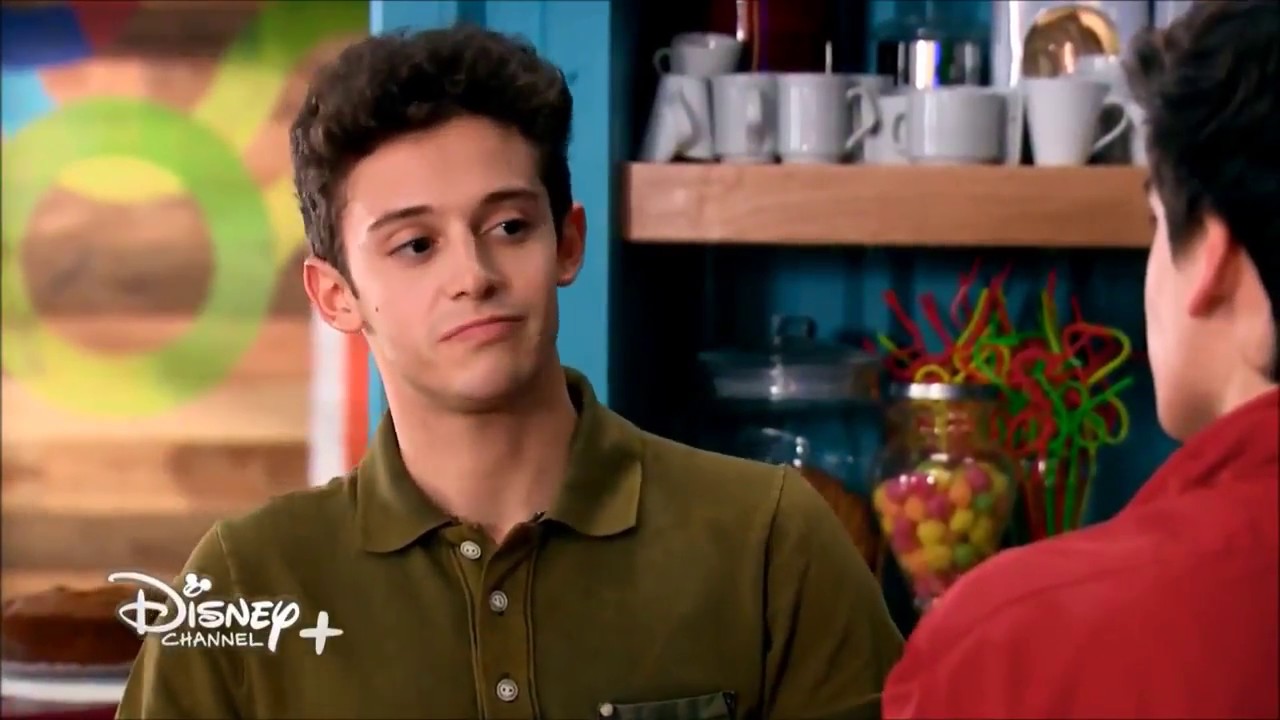 Soy Luna 2 | Matteo tells Gastón that he will get back together with Luna (ep.64) (Eng. subs)