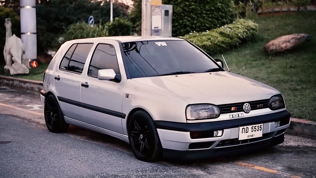 VW GOLF MK3 | SATIN SILVER