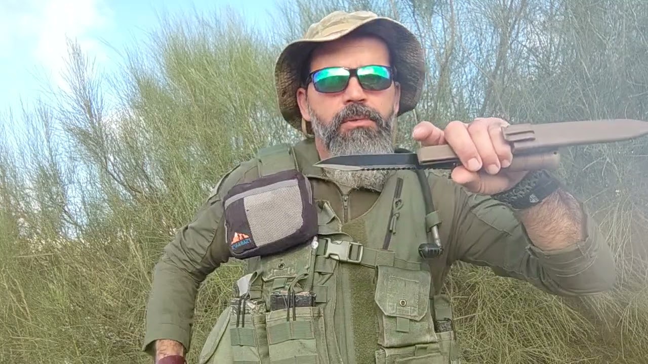 סכין לחימה טקטית