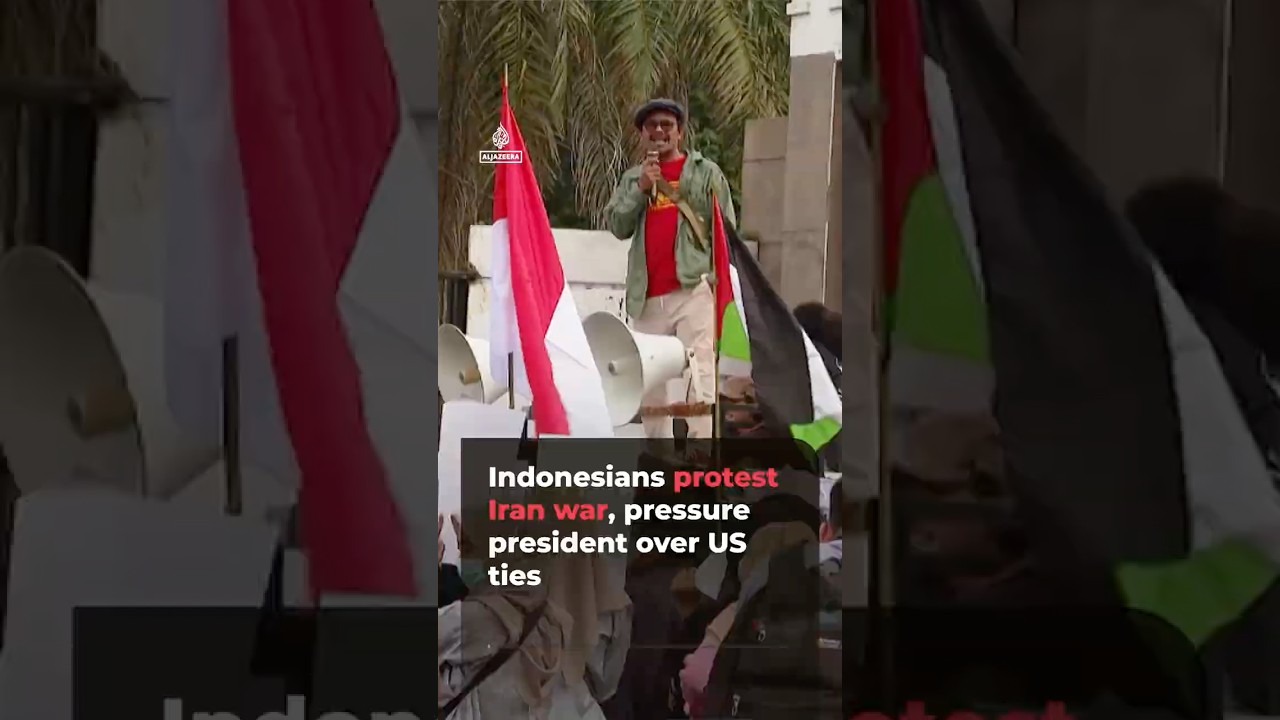 Indonesians protest Iran war, pressure president over US ties | AJ #shorts