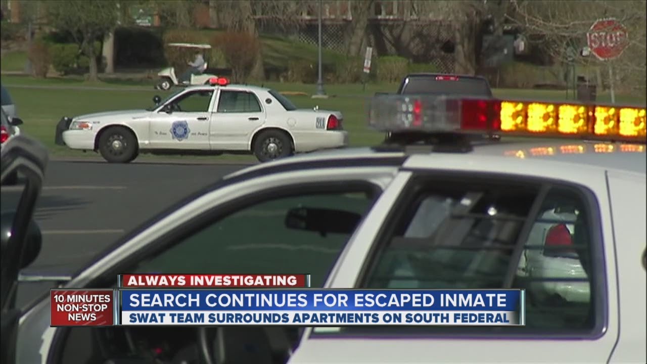 Deputy accused of helping jail inmate escape