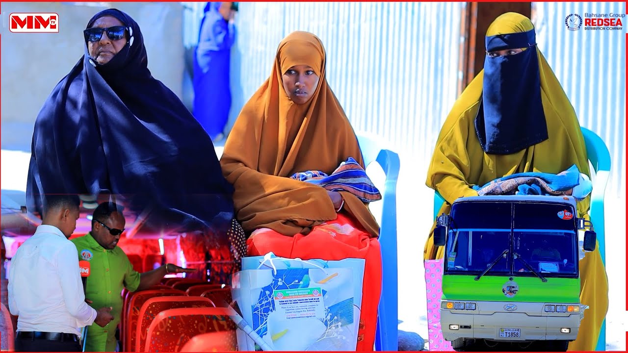 Mataanihii Nasiibka badnaa iyo hooyadii gaadhiga ku dul foolatay