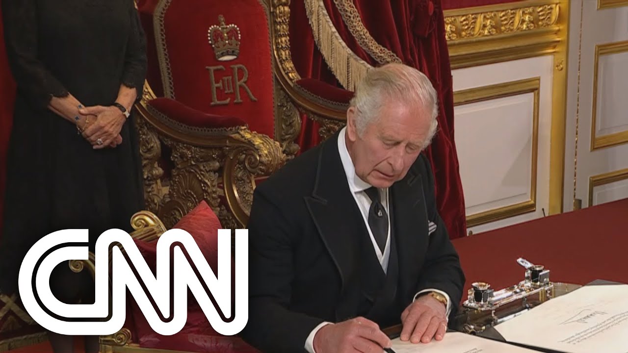 Charles III é oficialmente proclamado rei em cerimônia em Londres | AGORA CNN