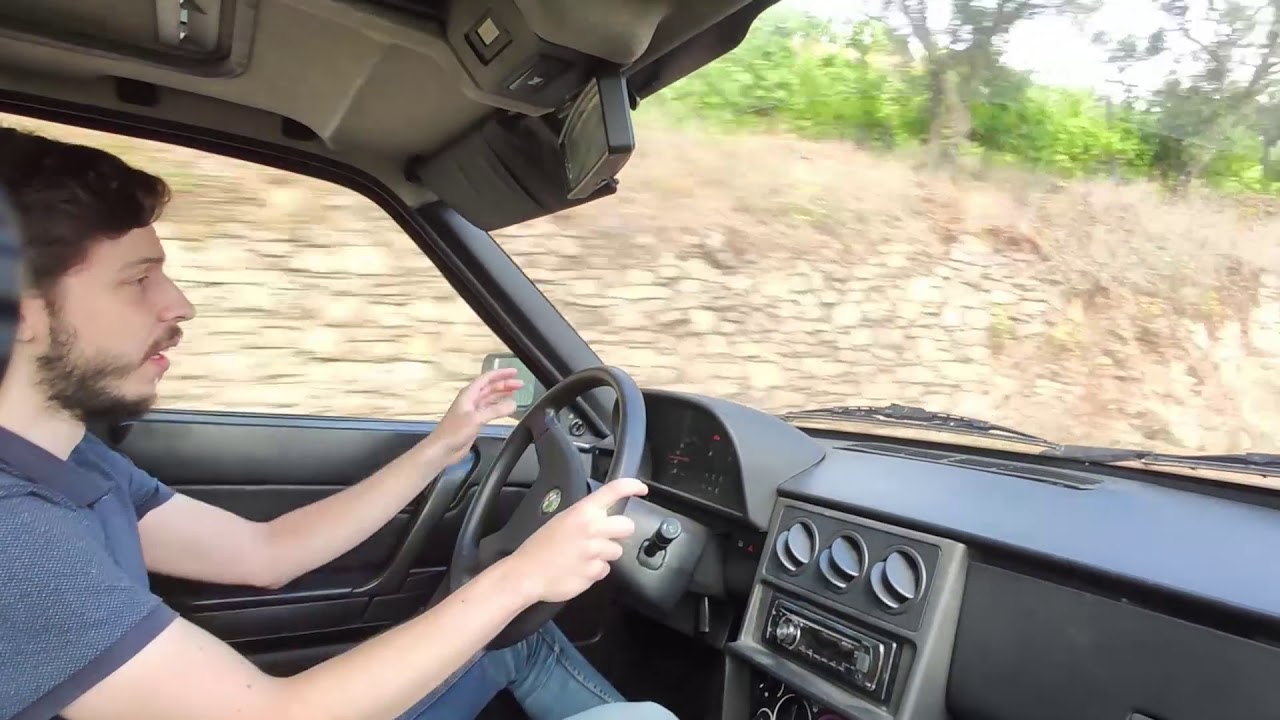 Alfa Romeo 33 goes for a mild hoon
