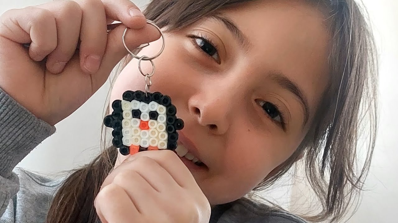 Hama Boncuklar İle Penguen Anahtarlık Deniyoruz