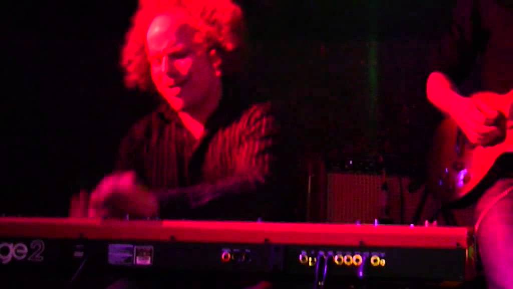 Tino Gonzales After Midnight 2012 03 24 cafconc