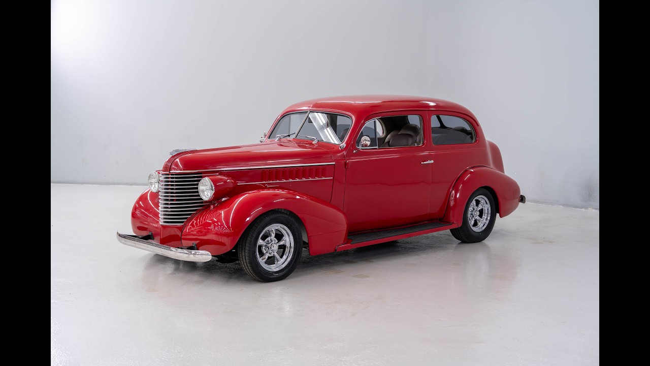 1938 Pontiac Sedan