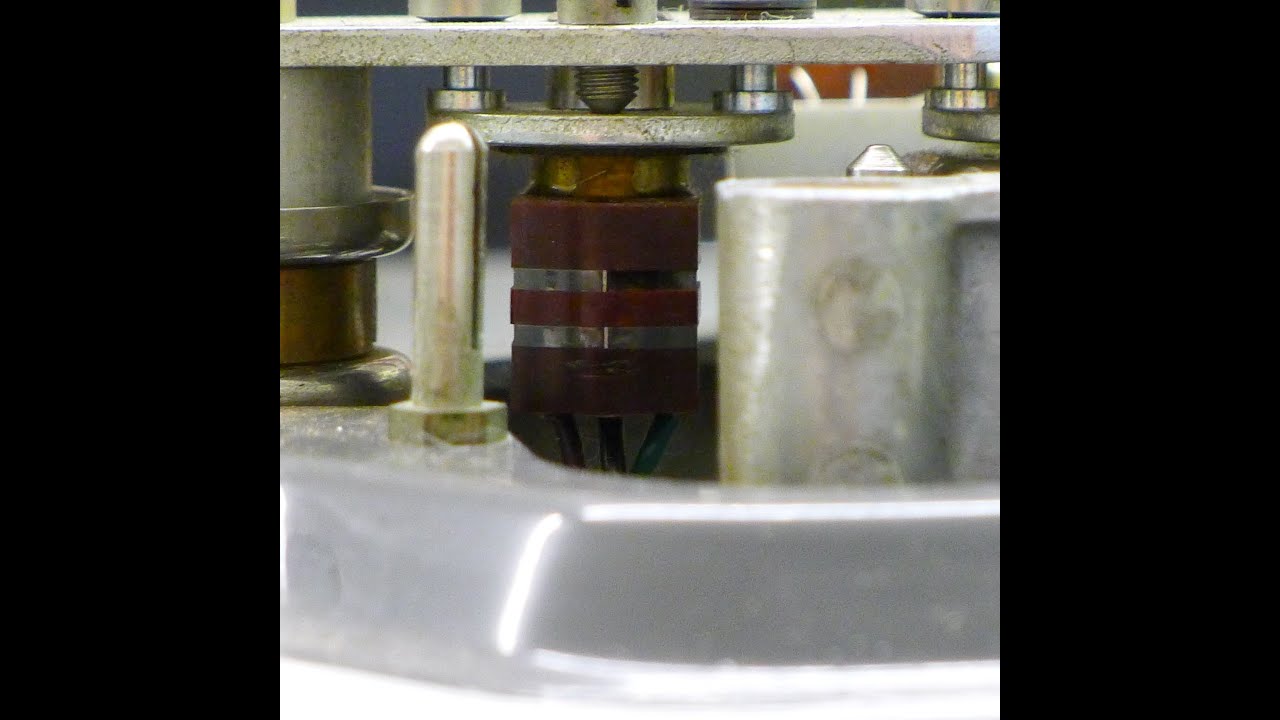 REVOX G36 Erase head Change and Test.