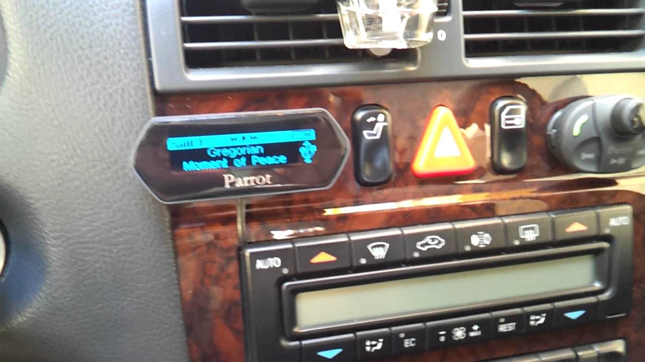 PARROT  MKi9100  это громкая связи Bluetooth