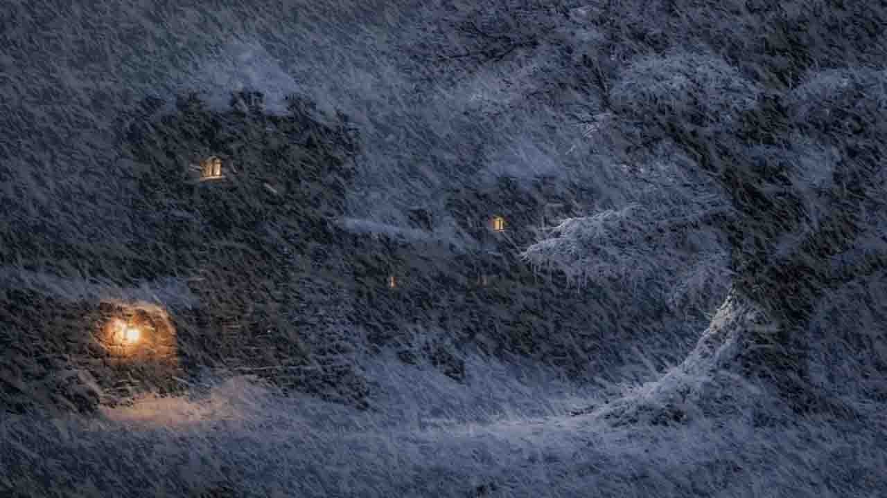 The Extreme Winter Never Ends | The Sound of Blizzards, Howling Winds, and Extremely Cold Air