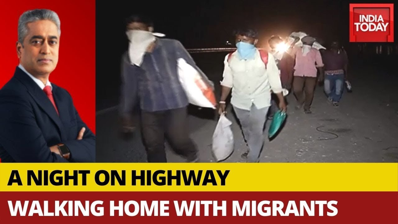 A Night On The Highway With Migrant Workers As They Walk Back Home | Info Corona With Rajdeep