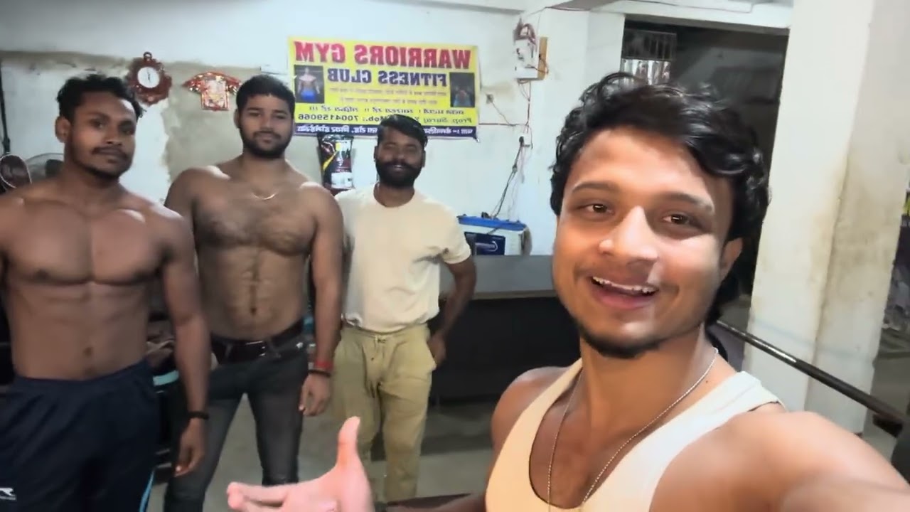 #chalenge video🏋🏻100kg🏋🏾#warriors gym#benwaliya#virelvideo #motivation #gymlover #chestexercises 