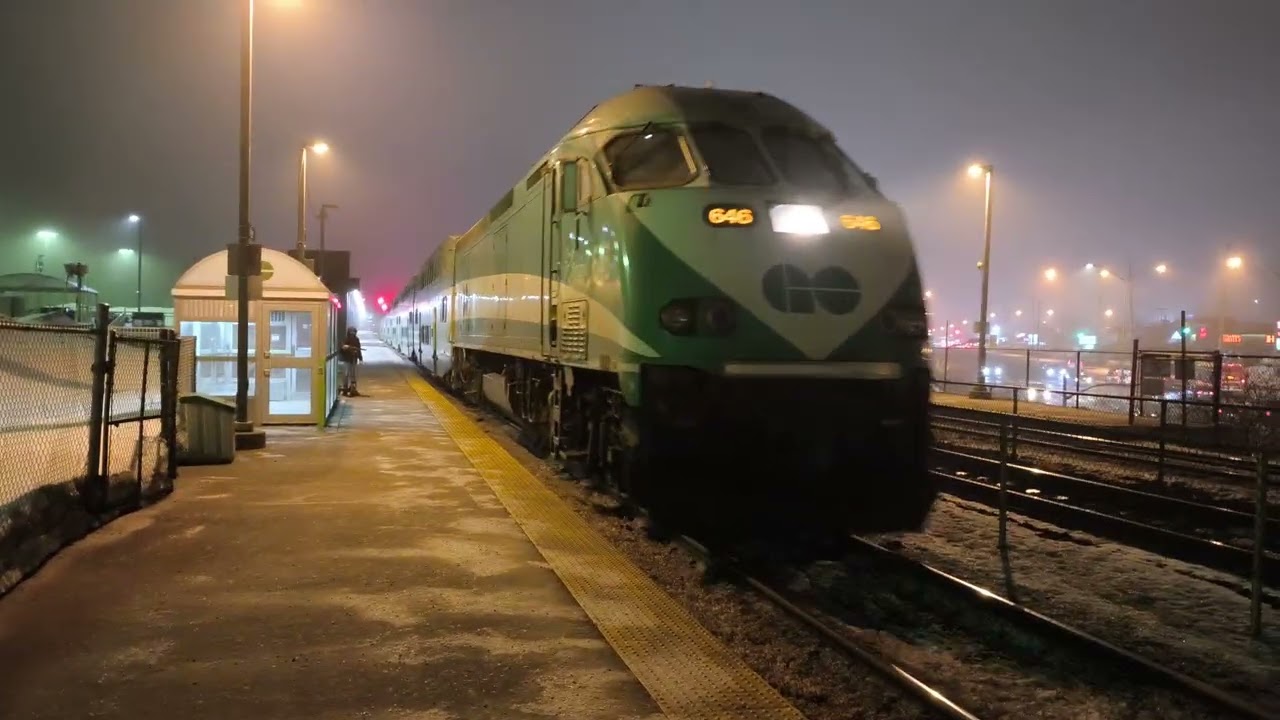 GO Train MP40PH 646 Arriving And Departure Eglinton GO Station Pulling 12 Cars Train New Cab Car 359