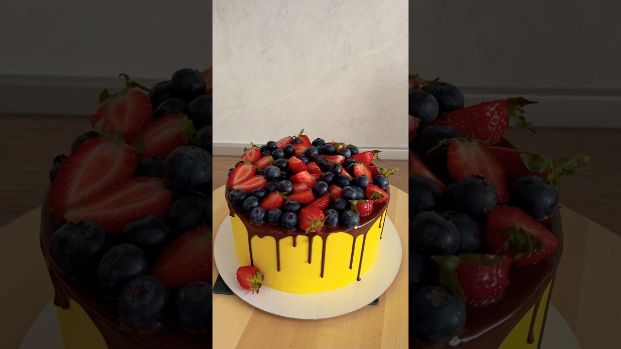 Внутри начинка:»черный лес»🍒