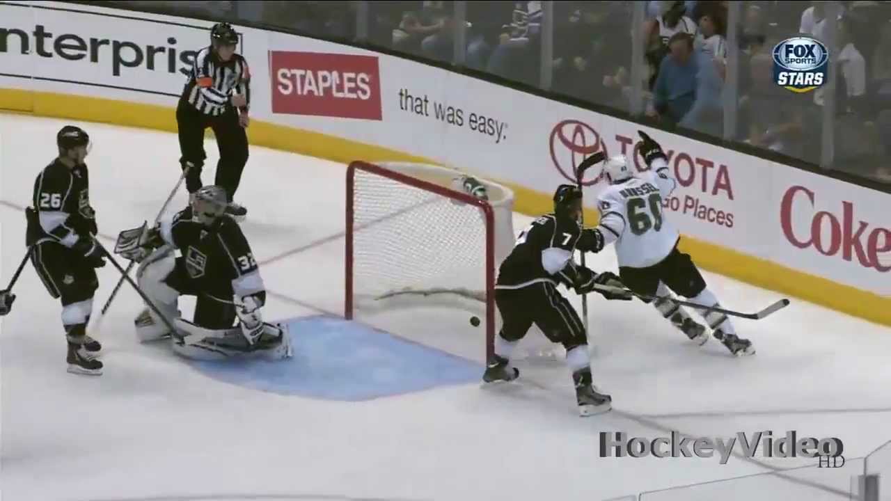 Antoine Roussel scores after a high stick by Ryan Garbutt . Apr 21, 2013