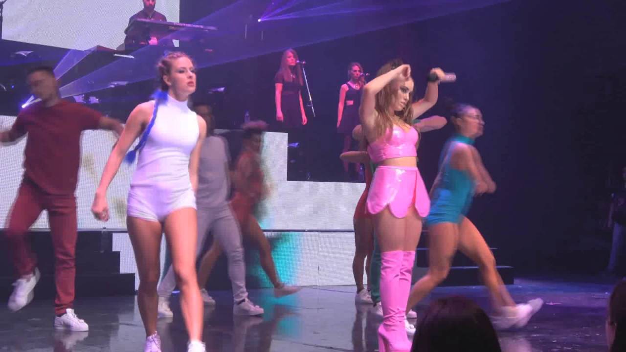 UNICO - LALI ESPOSITO (Teatro Opera) HD