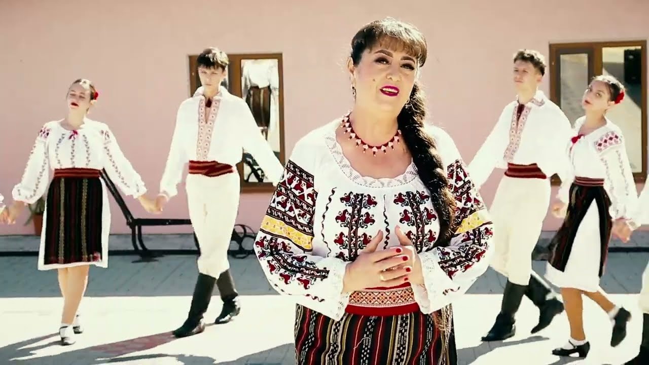 Anișoara Prisăcaru-Plaiul meu moldovenesc