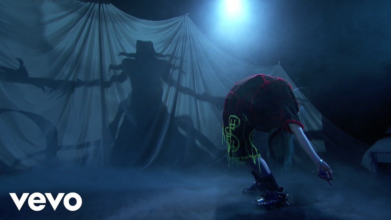 Billie Eilish - bury a friend (Live)