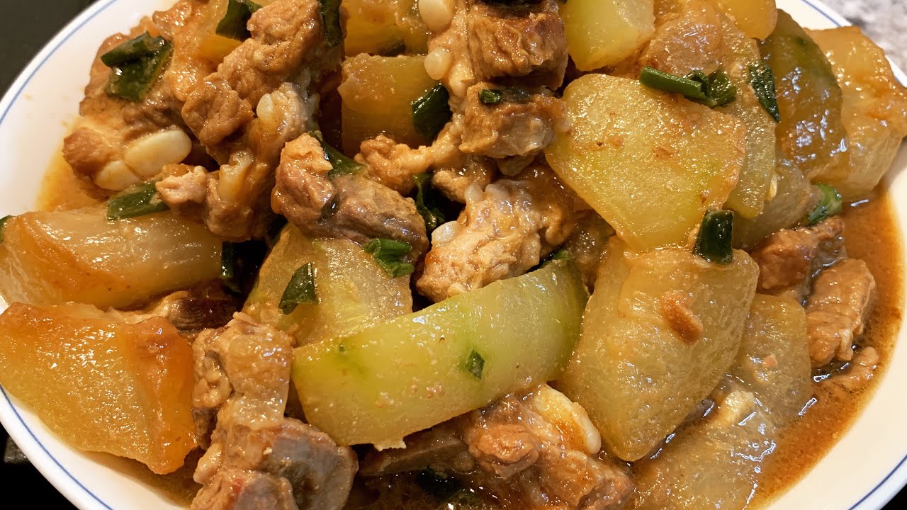 Dad's Recipe: Delicious Chinese Braised Winter Melon & Pork Ribs