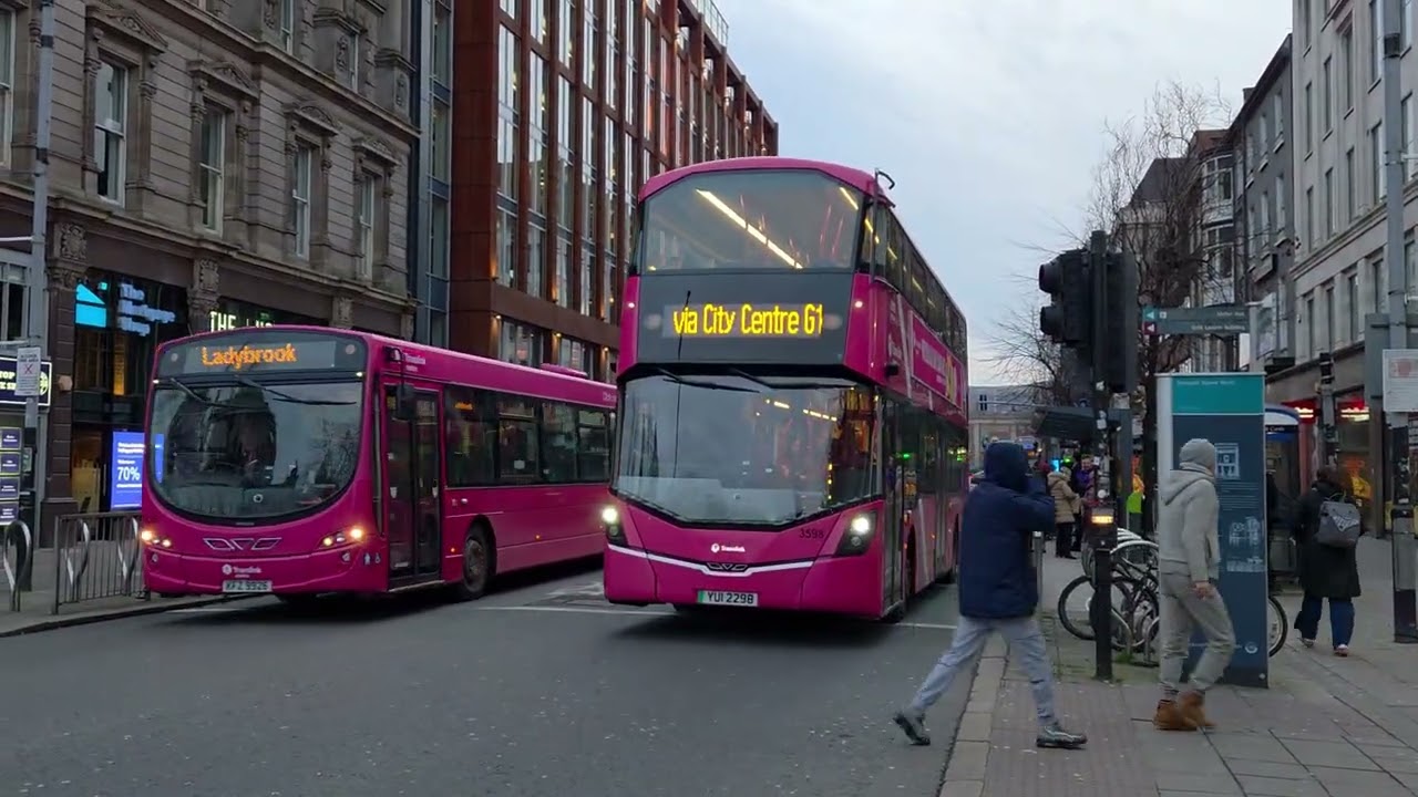GB Kite 2678 on route 12c & Electroliner 3598 on Glider route G1.