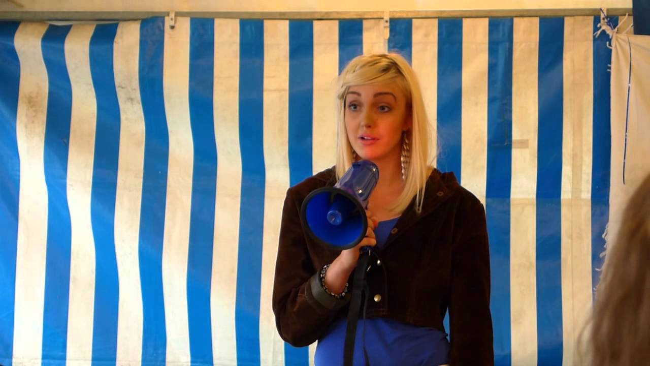 Louise tal till pappa Alf på hans 50-årsfest