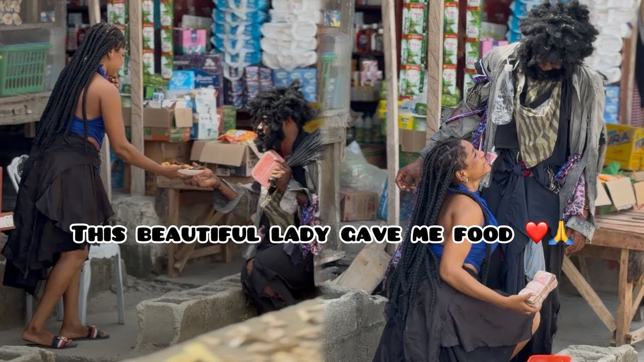 A MAN DISGUISED LIKE BEGGAR TO SEE WHO WILL HELP HIM.😭💔|| SOCIAL EXPERIMENT#trending #mrbeast #fyp 