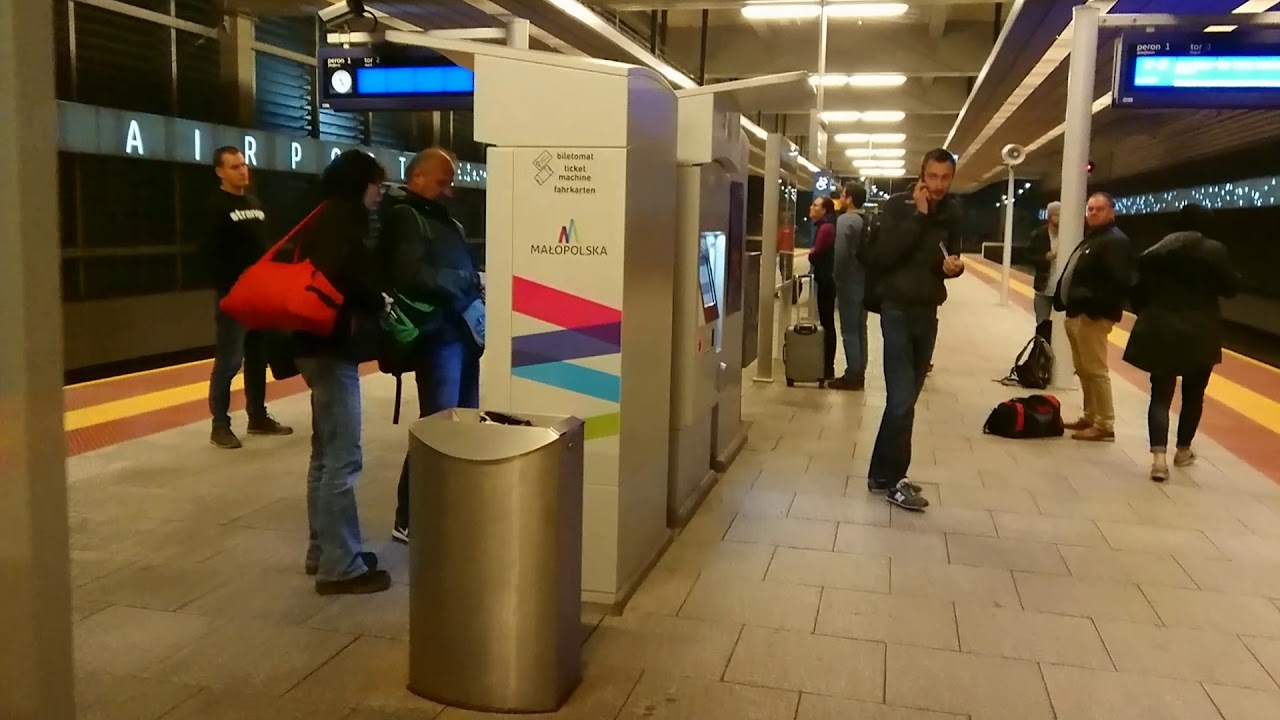 Krakow Airport to Glowny Main Train Station