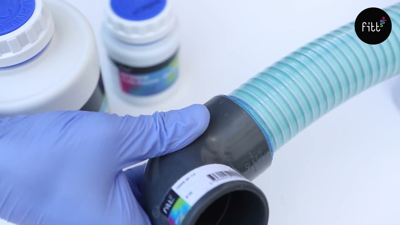 R&eacute;ussir un collage entre un raccord en PVC rigide et un tuyau souple spiral&eacute; PVC ! - FITT INTERFIX