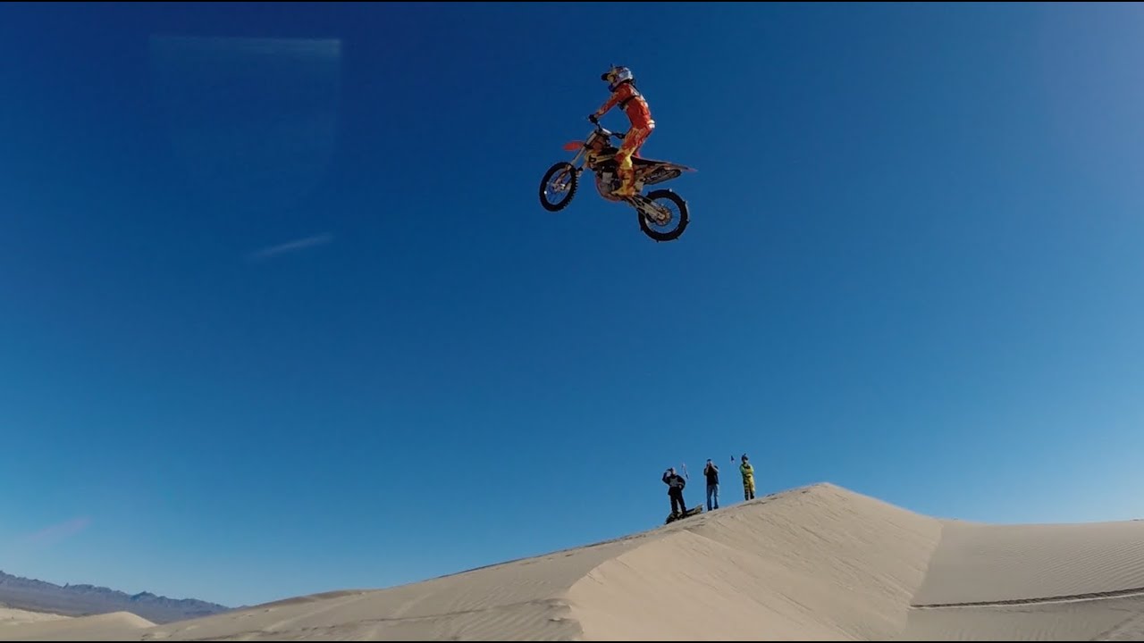 5th Gear Jumps In Glamis (2014 Ronnie Renner Freeride Tour presented by GoPro)