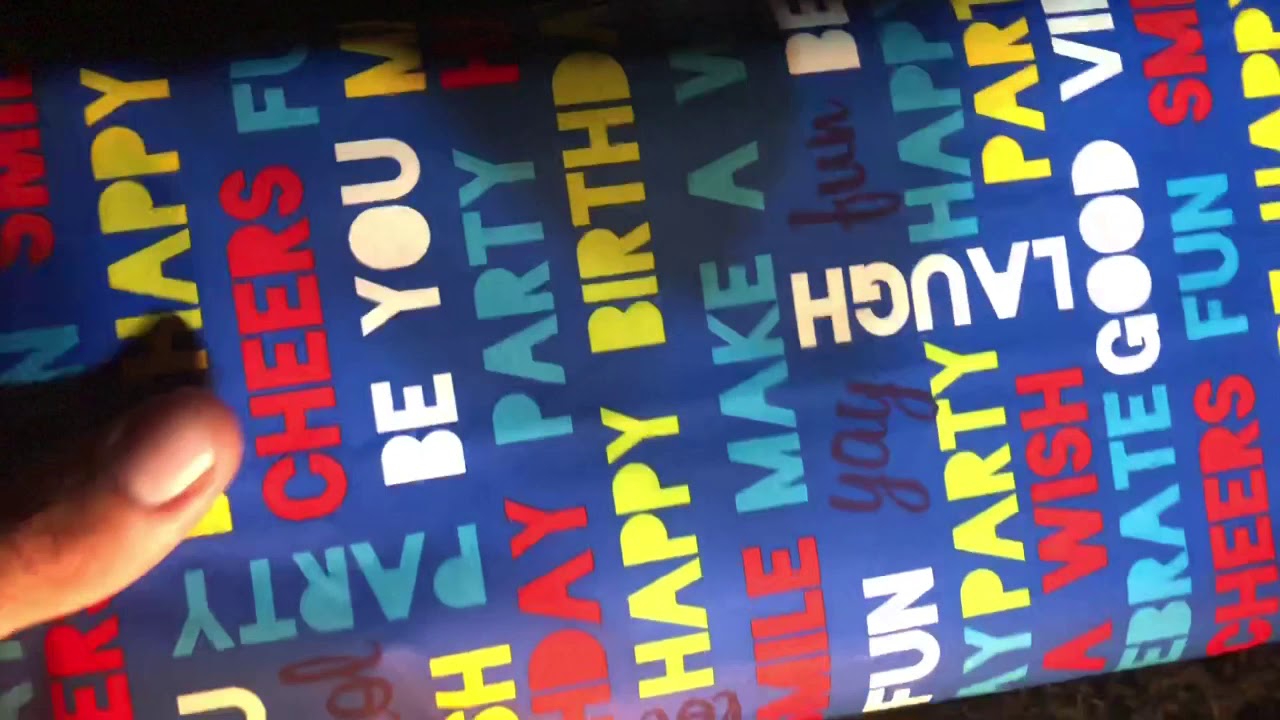 SURPRISING MY GIRLFRIEND WITH EARLY BIRTHDAY PRESENT!!