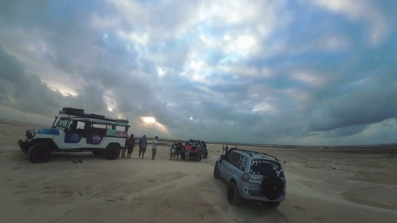 BACUPARI ➜ PRAIA PELO MEIO DAS DUNAS! Comboio 4x4 com drone (Hilux/TR4/Triton)