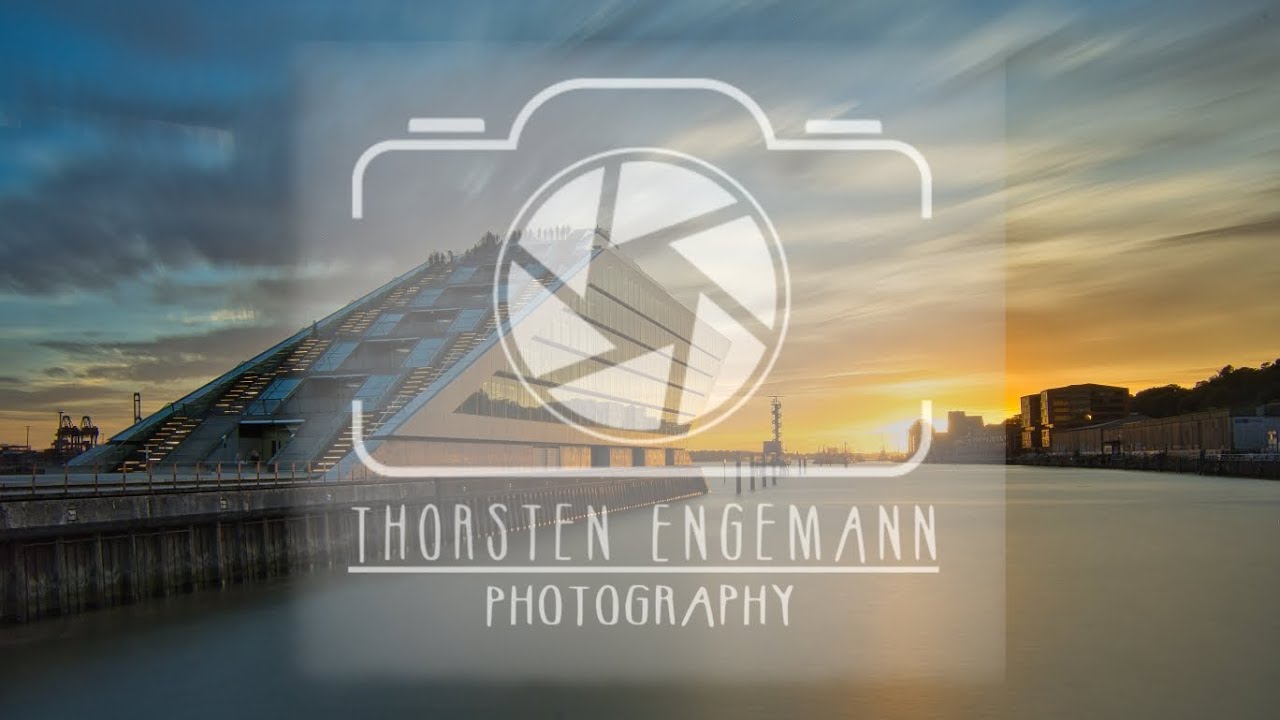 Fotowalk in Hamburg - der Sonnenuntergang am Dockland Gebäude