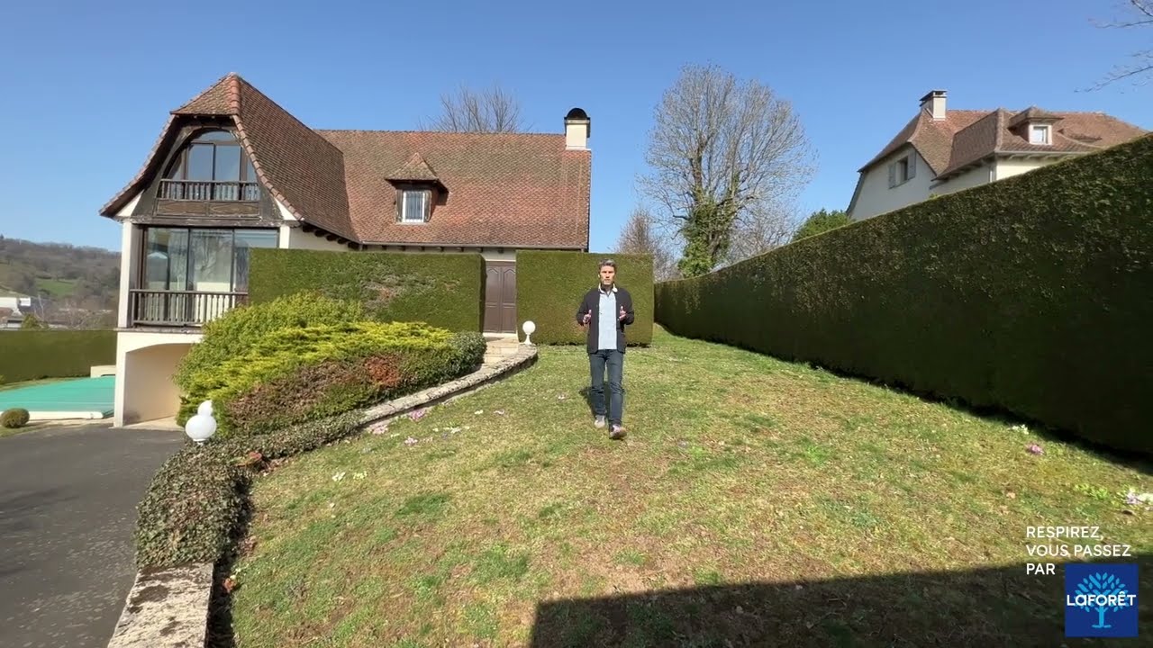 Maison Aurillac   quartier Nord en vente laforêt immobilier  04 71 63 90 25