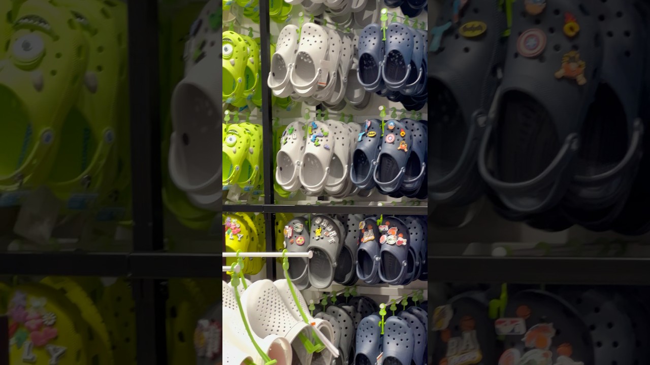 Dubai Crocs shop #crocs #shop #dubai #shortfeed