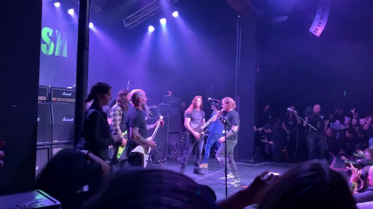 Dave Grohl, Corey Taylor, Scott Ian cover Pantera 