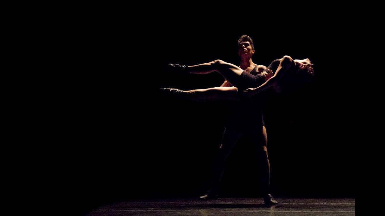 J&eacute;ssica Vasconcellos - Brazilian Dancer