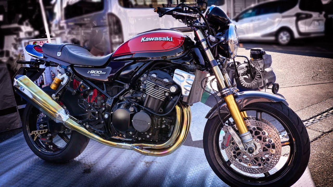 Kawasaki Z900RS Custom Machine by K-Factory