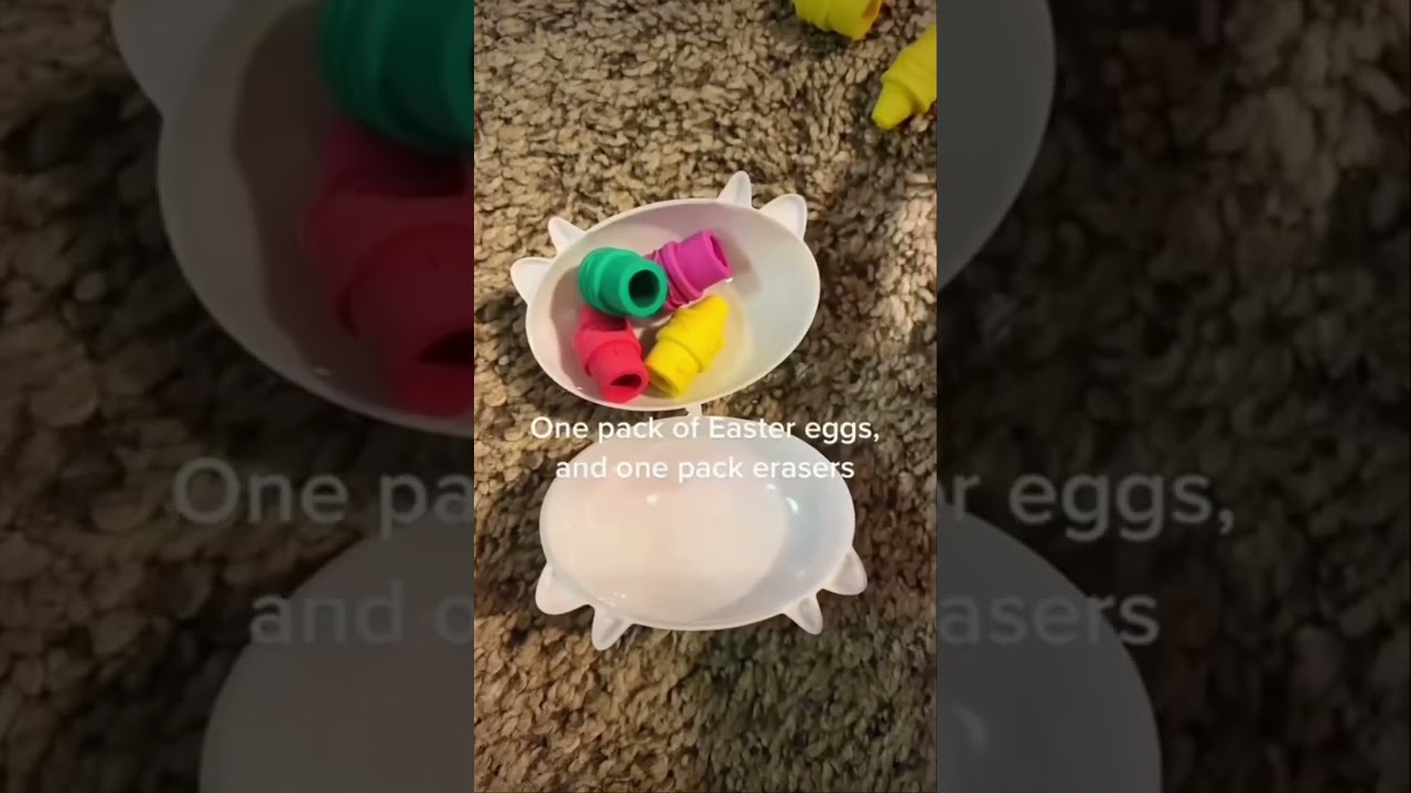 Easy and Cheap busy bag for toddlers to work on fine motor and problem solving. #newmom #busybag