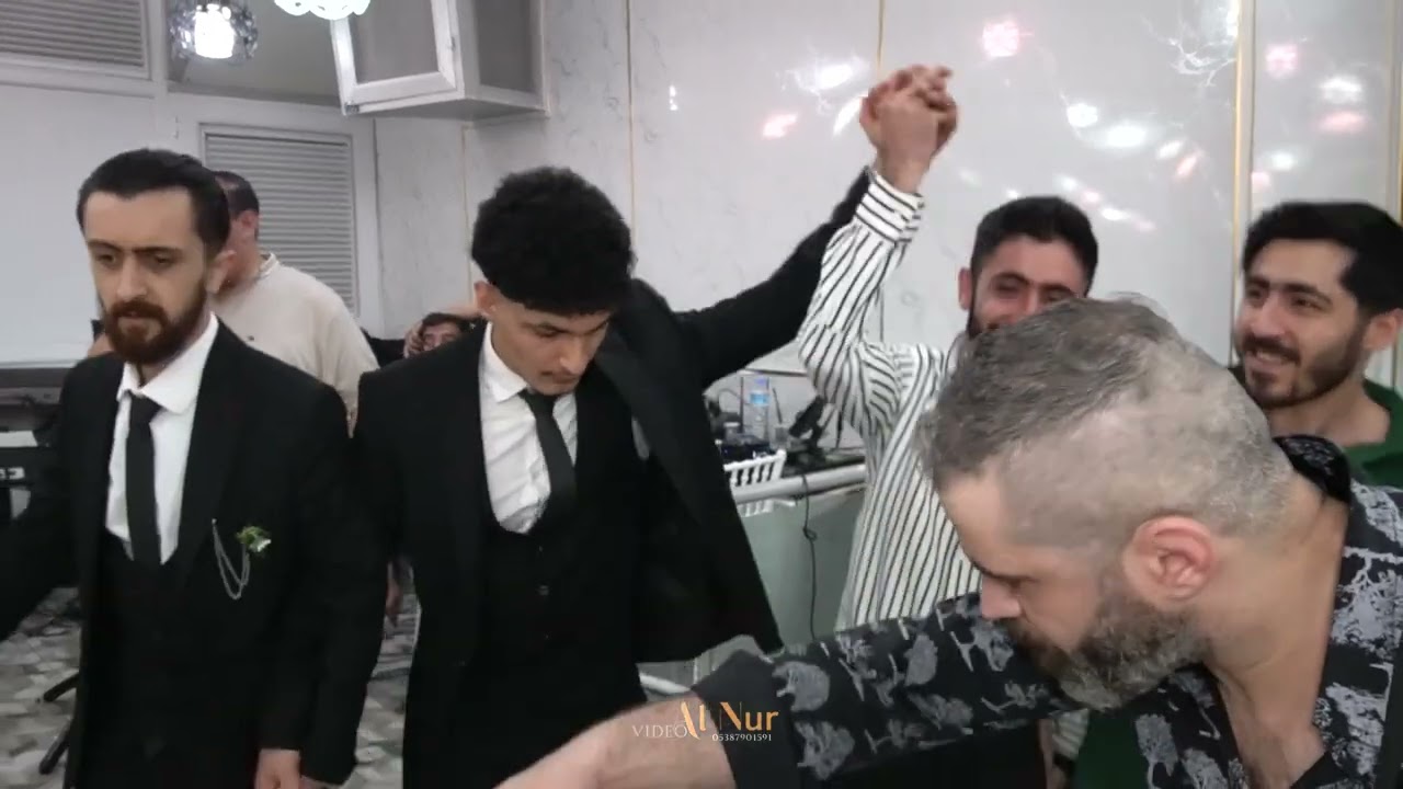 2/احمدعيس ابن محمد ابومحمودالبكاري بكارت البوصالح/05366001221