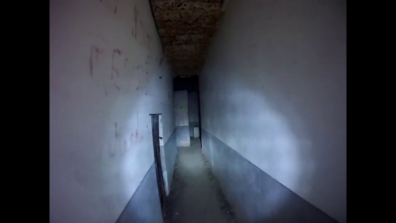 Maginot-Linie - eine Kasematte (1/2)