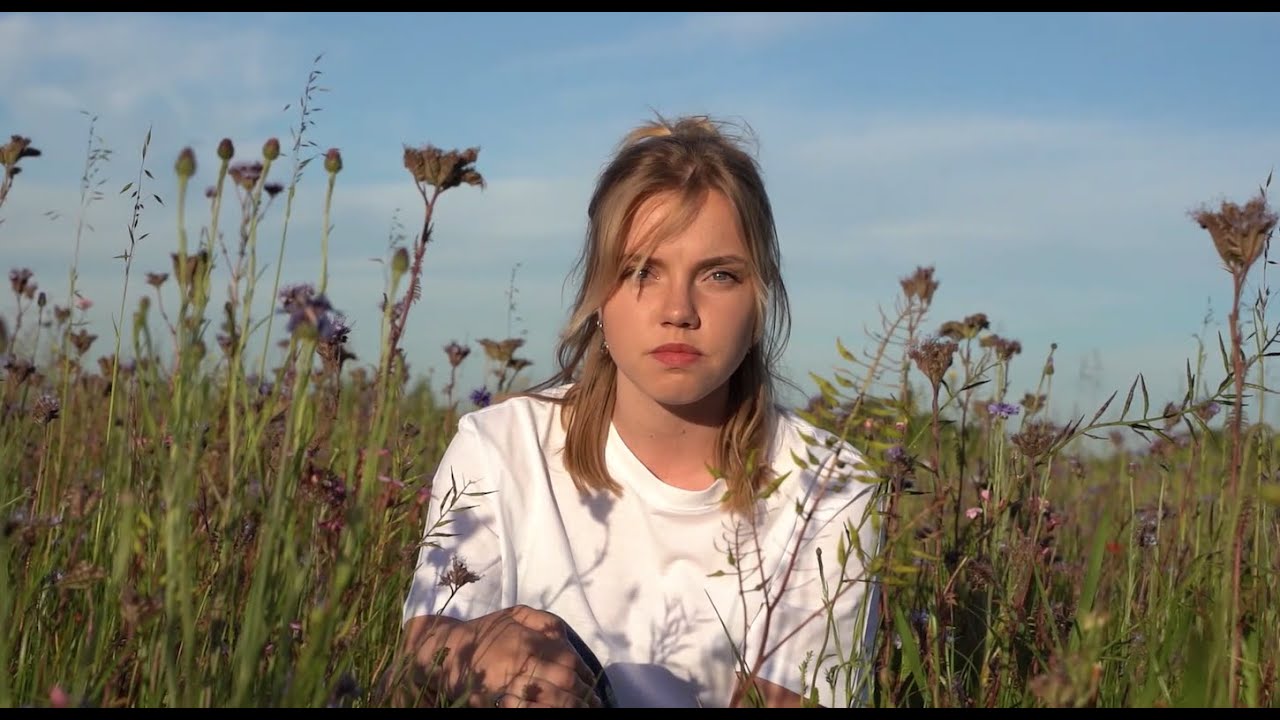 Laurien - Time to Run (Official Video)